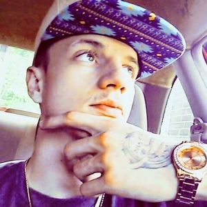 Meet your Posher, Chris